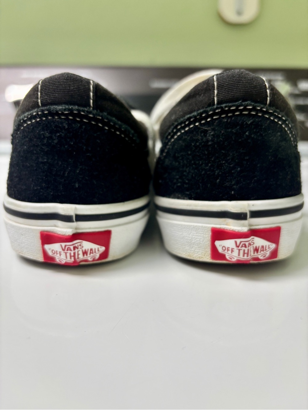 Vans Old Skool Black White Low-Top Sneakers - Size 5.5 - Picture 4 of 10